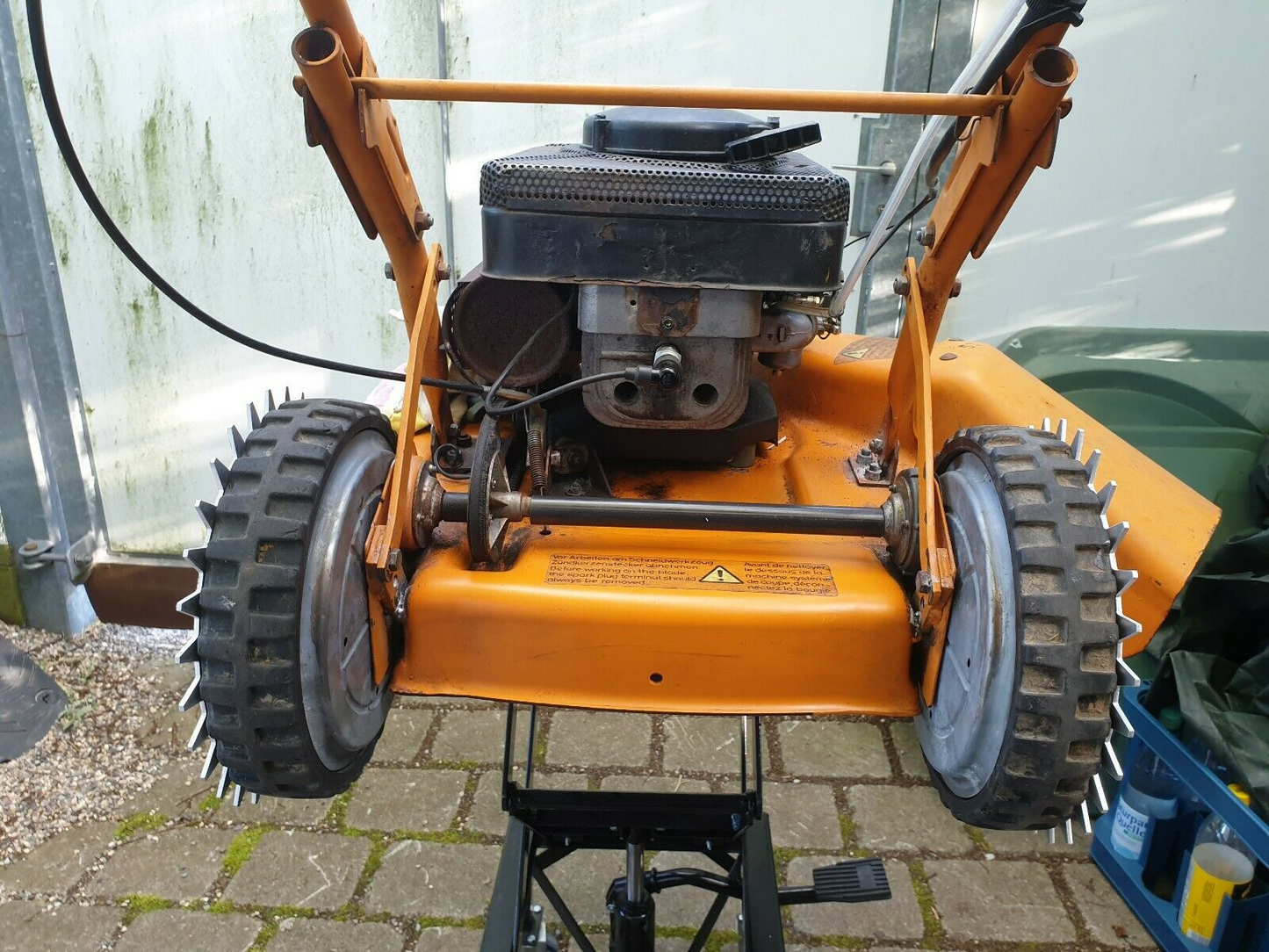 AS Rasenmäher Modelle - MIBROBO Spikes