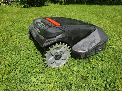 Robomow RS / MS / TS Modelle - 204 MIBROBO Blackline Spikes